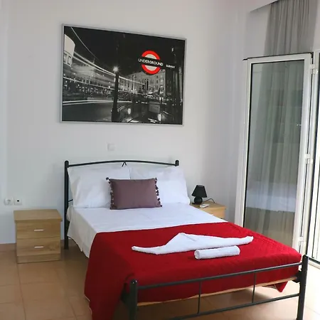 Ialysos, Fully Equipped, Detached, 6pers. 5min Beach 伊利索斯
