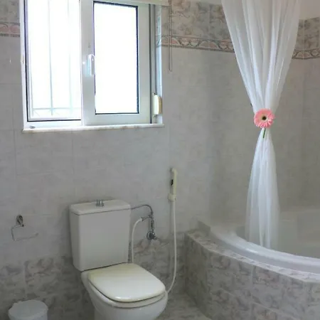 Ialysos, Fully Equipped, Detached, 6pers. 5min Beach Holiday home
