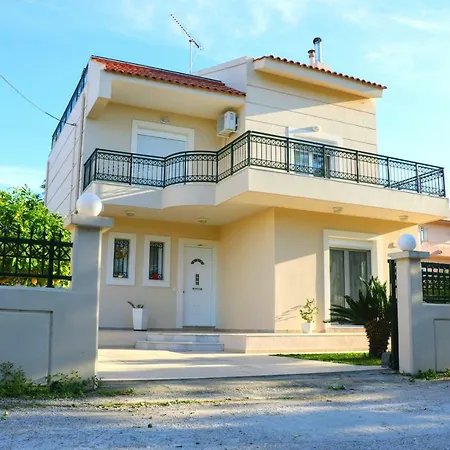 Holiday home Ialysos, Fully Equipped, Detached, 6pers. 5min Beach Ialysos (Rhodes)